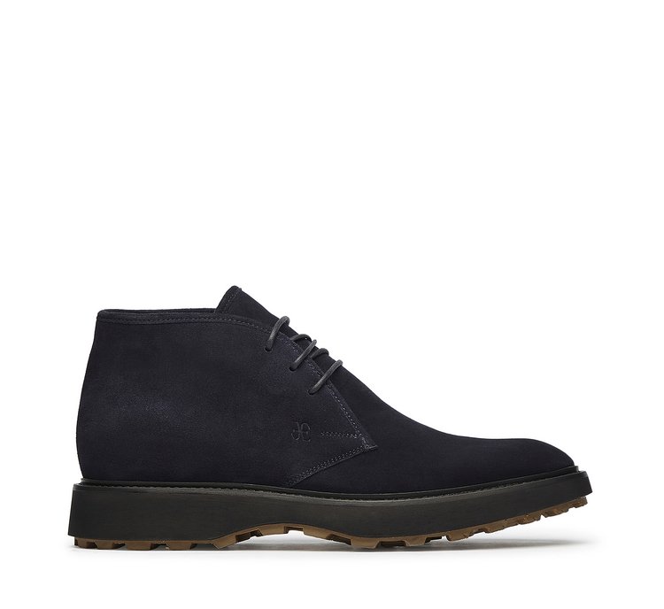 Fabi high-laced boot in velour