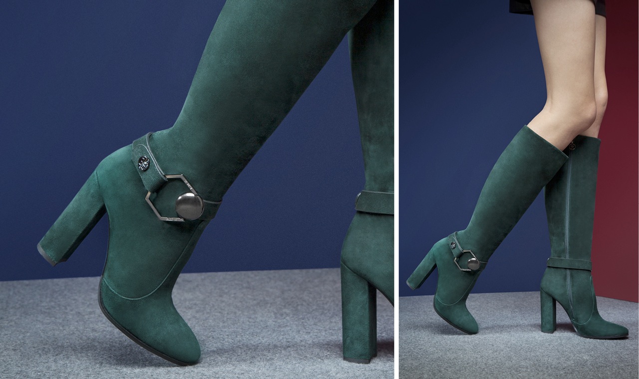 TALL SUEDE BOOTS WITH DETACHABLE ANKLET