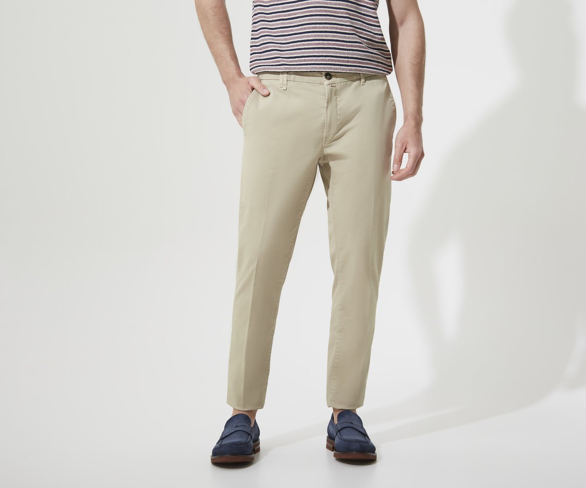 Slim-fit trousers