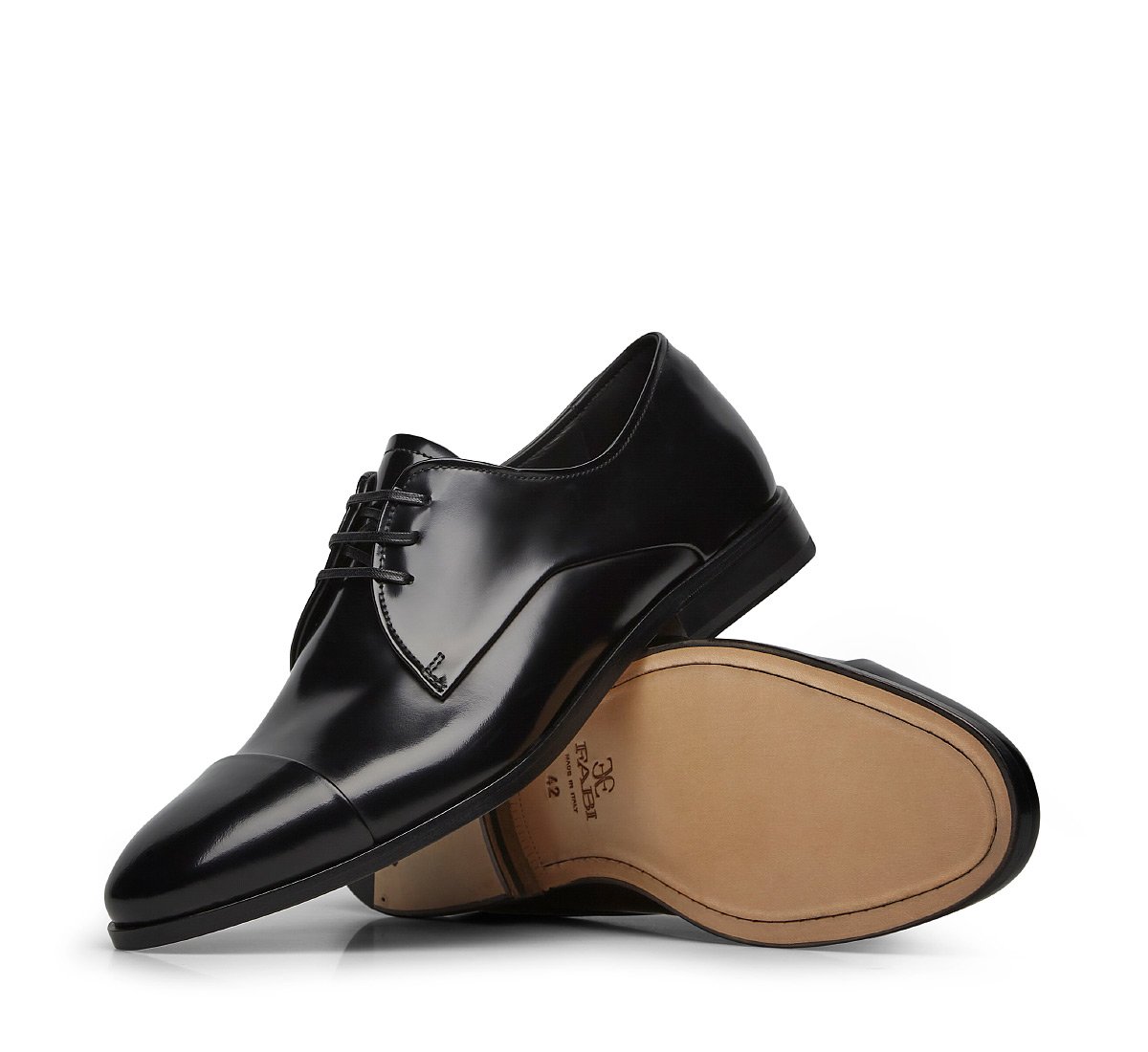 Derby shoes in calfskin