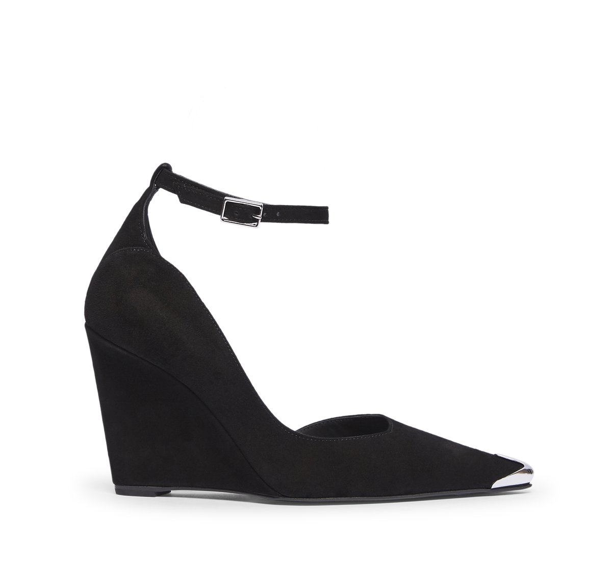 Décolleté with ankle strap