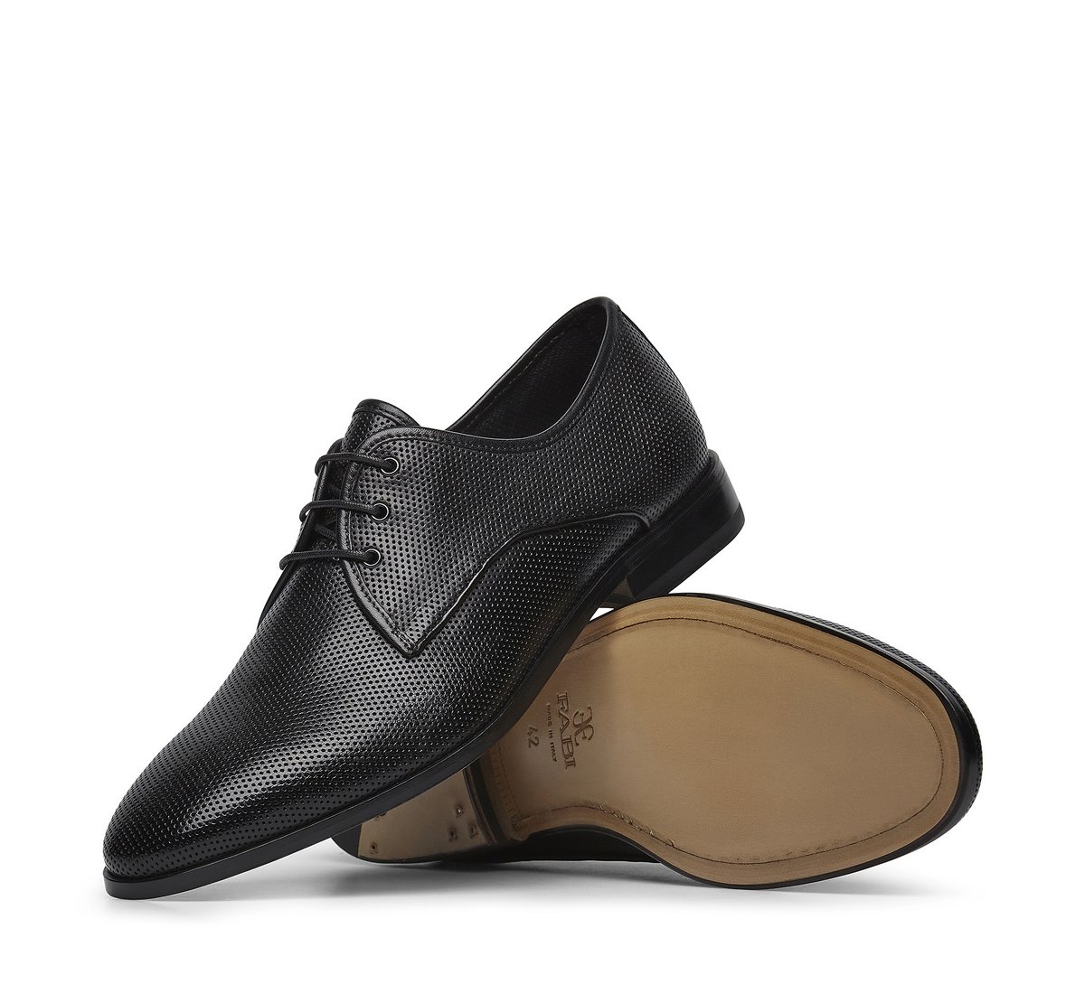 Perforated calfskin derby shoes