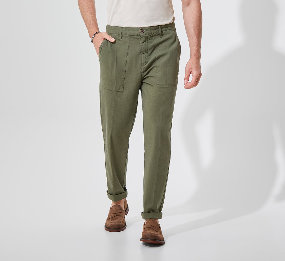 Pantaloni Chino Verde con Tasche Frontali